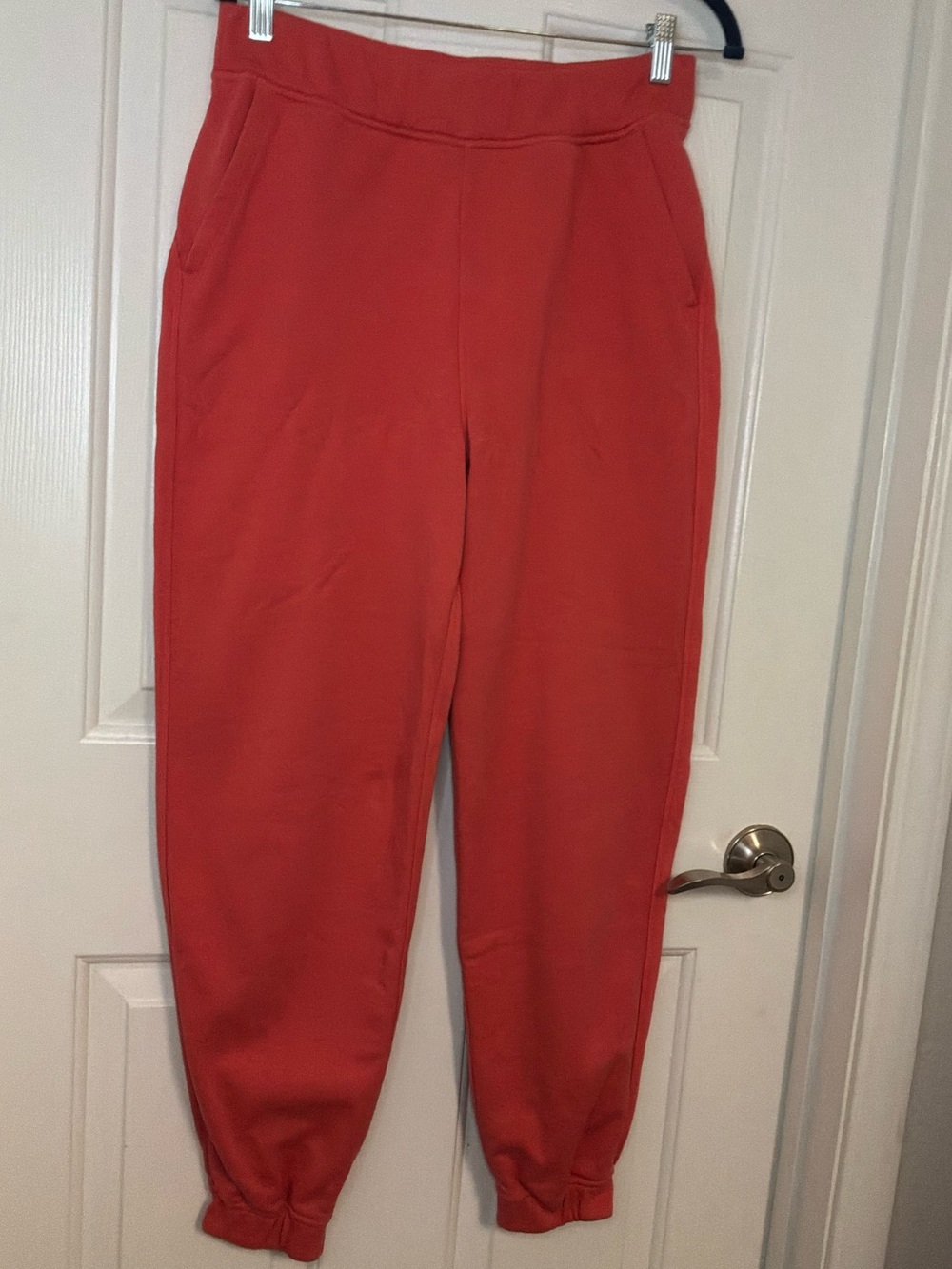 lululemon size 6 athletica Coral Red Active Leggings